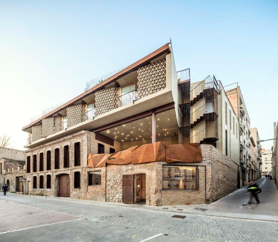 Somiatruites Hotel Igualada Luaran gambar