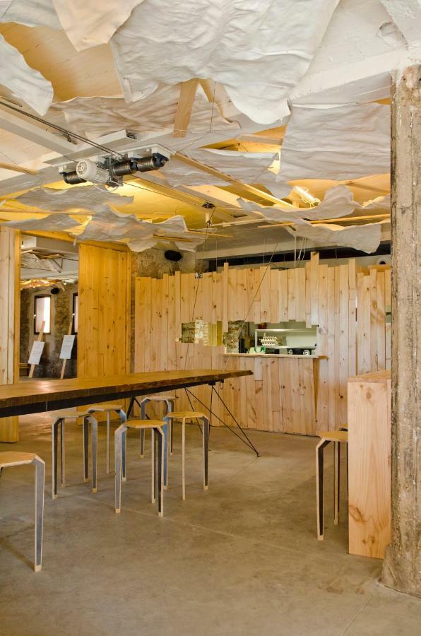 Somiatruites Hotel Igualada Luaran gambar